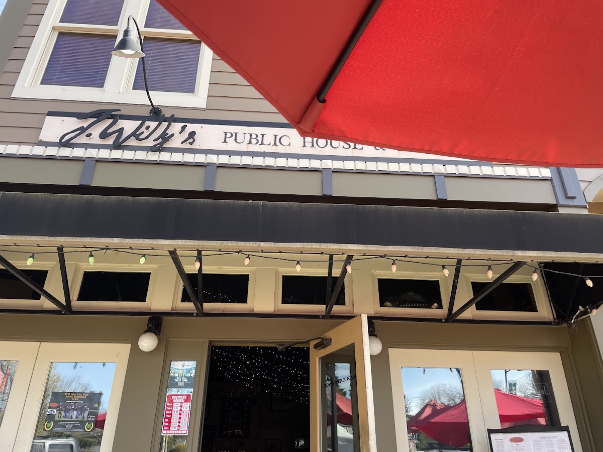 J. Willys Public House and Eatery