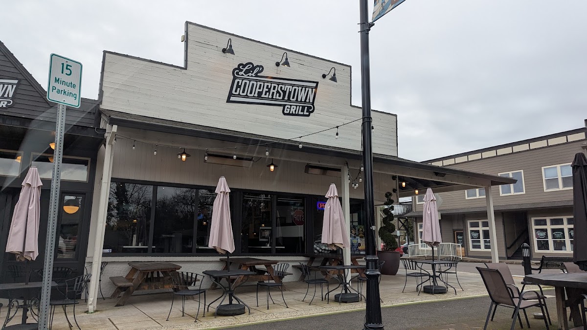 Lil' Cooperstown Bar & Grill