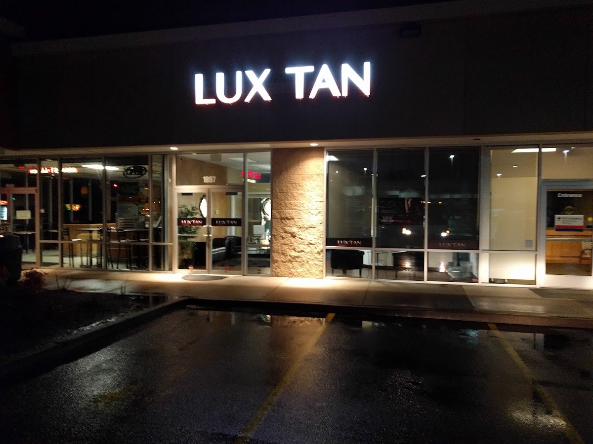 Lux Tan